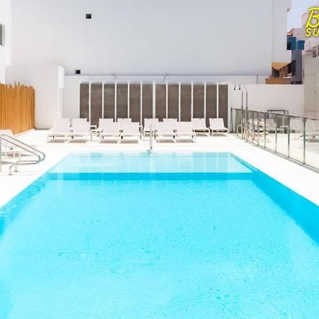 B-Rent Bristol Beach Surf & Fun كوراليهو المظهر الخارجي الصورة