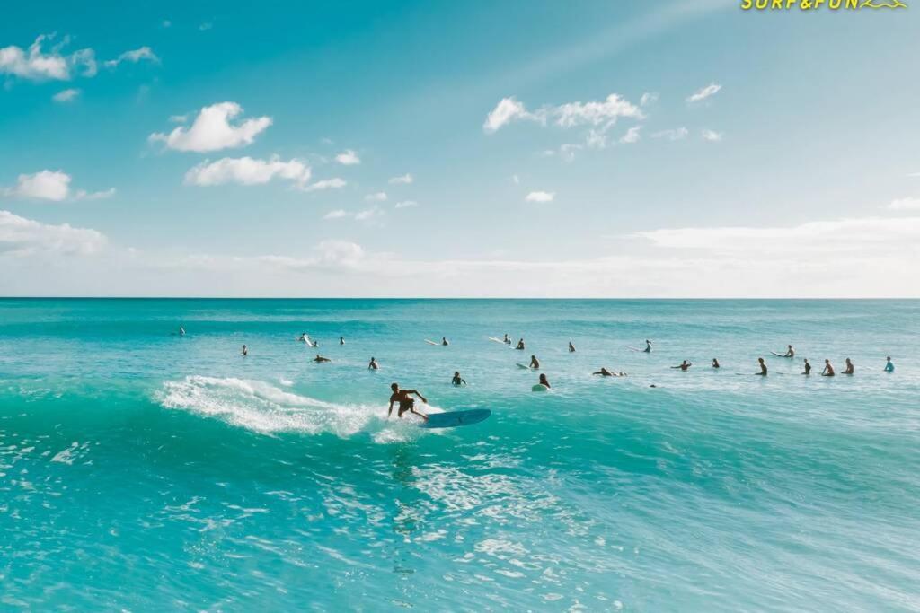 B-Rent Bristol Beach Surf & Fun كوراليهو المظهر الخارجي الصورة